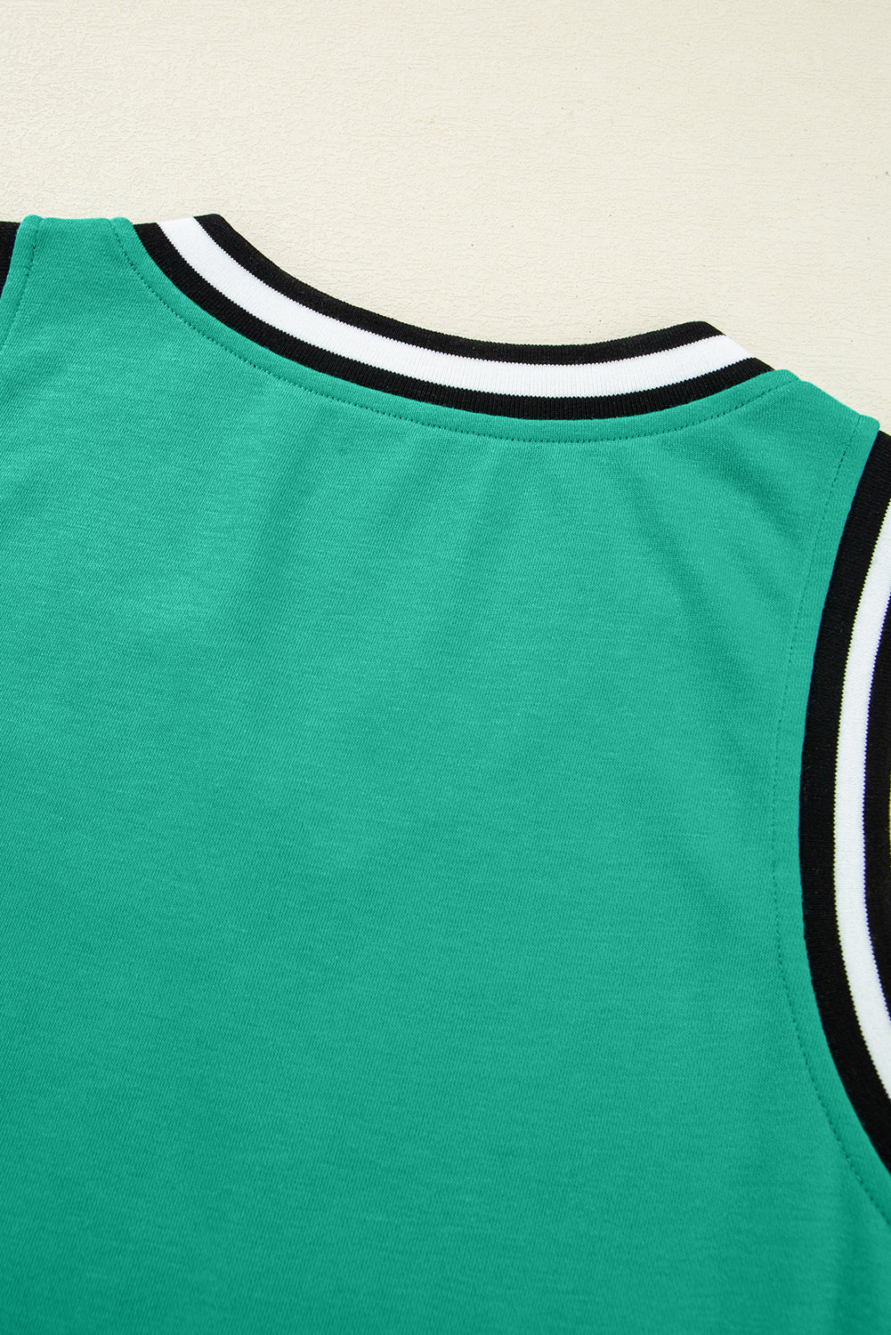 Contrast Stripe Trim V-Neck Sleeveless Shift Mini Dress in Mint Green