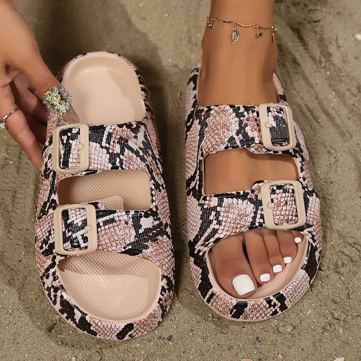 Summer Printed Soft Sandal Great For Vacation ,Travel ,Beach Adjustable Double-buckle Pillow Platform