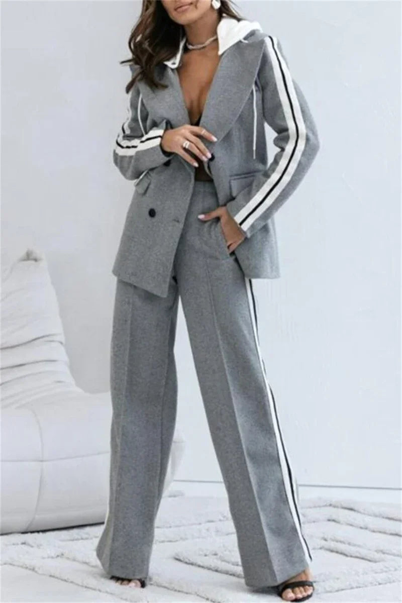 Streetwear 2 Piece Women Outfit Hooded Blaze and Pants Set.