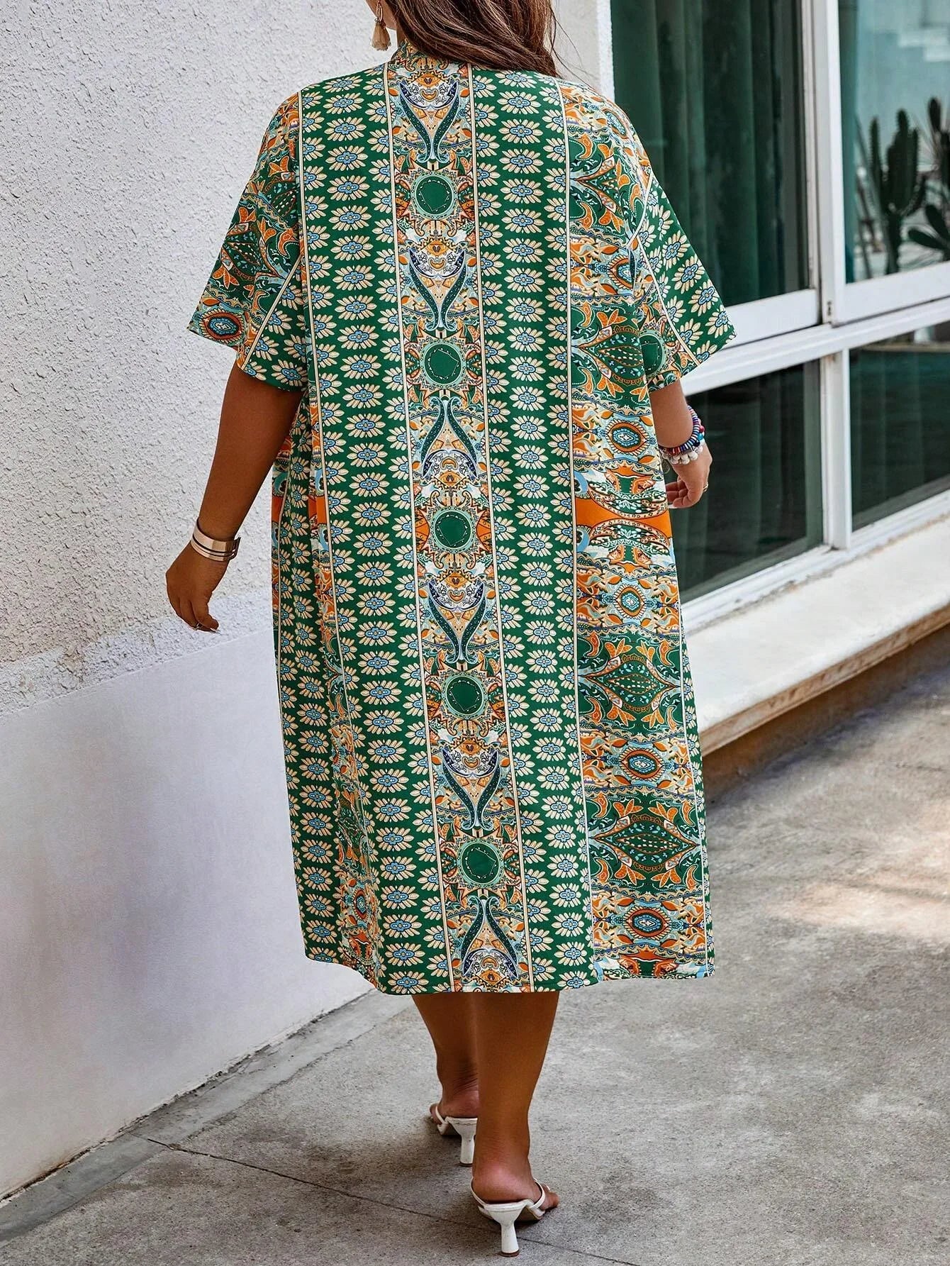 Women's Plus Size Printed Two-piece Set, featuring a bohemian print open front kimono with short sleeves and shorts