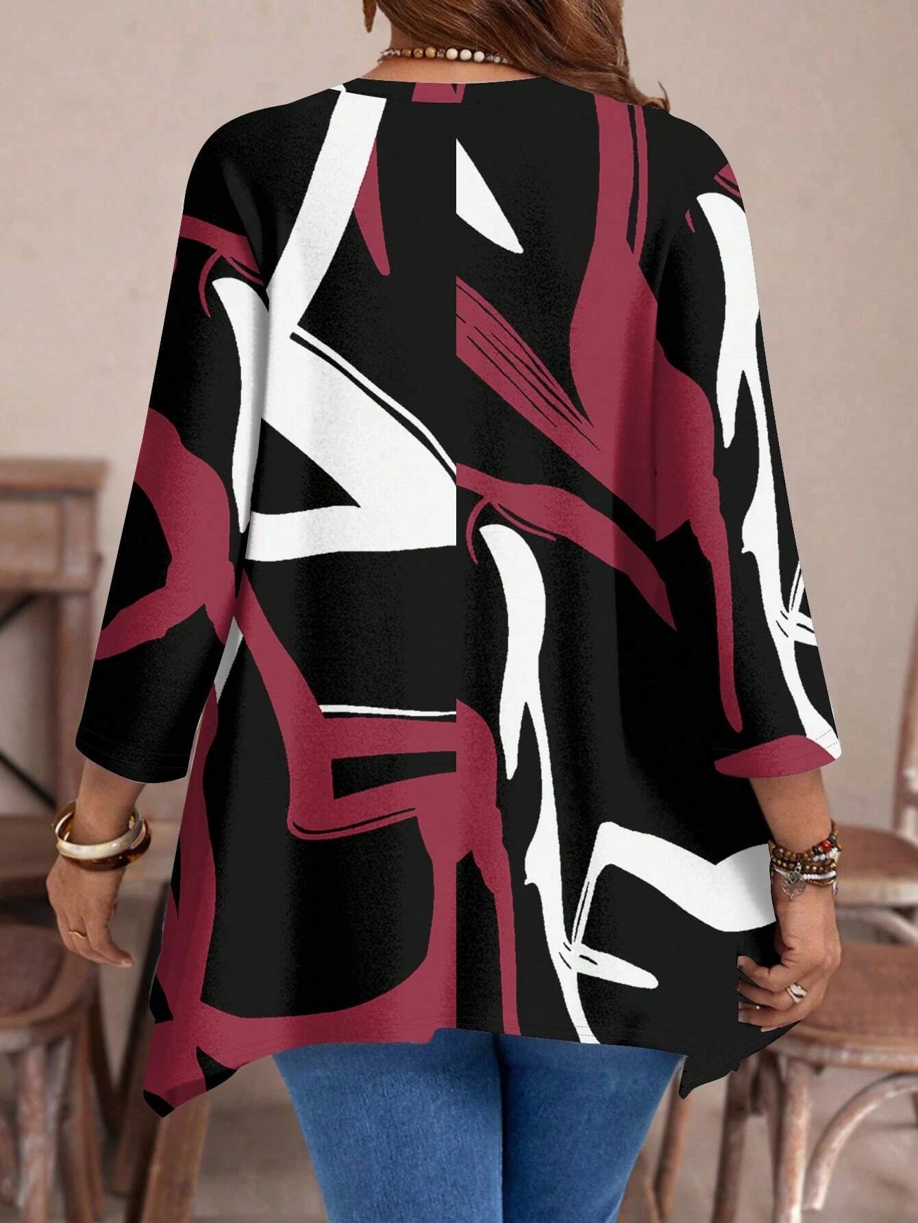 Plus Size Long Sleeve Abstract Print Tunic Top for Women with Asymmetrical Hemline