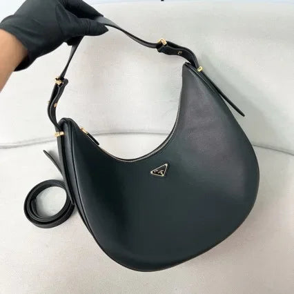 New Moon Imported Cow Leather Half-Moon Underarm/Shoulder High Quality Bag .
