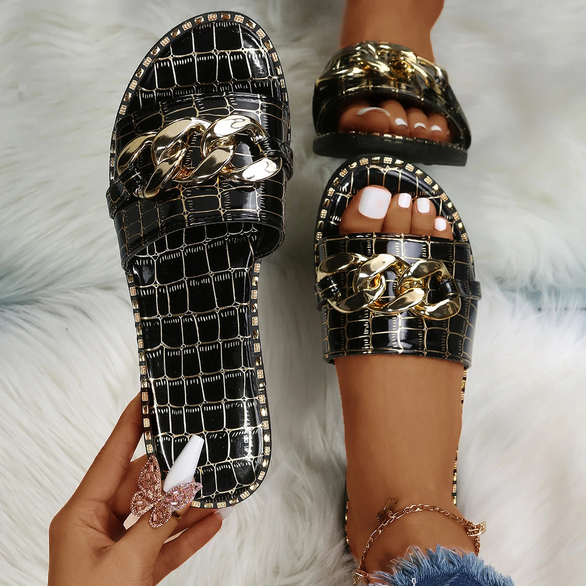Women Fashion Sexy Chain Solid Colour Sandals New Roman Style Flats .