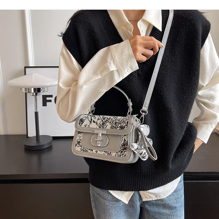 Popular Square Cross-body Bag For Women Luxury Designer Brand Flower Handbag / Tote Bag