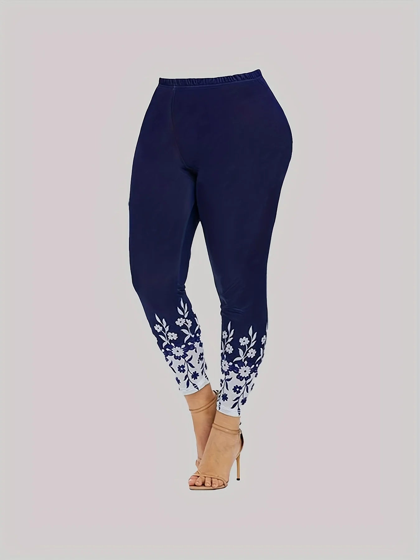 Plus Size Ladies Casual Flower Print Round-Neck Short-Sleeved Shirt And Printed Pants Two-Piece Set