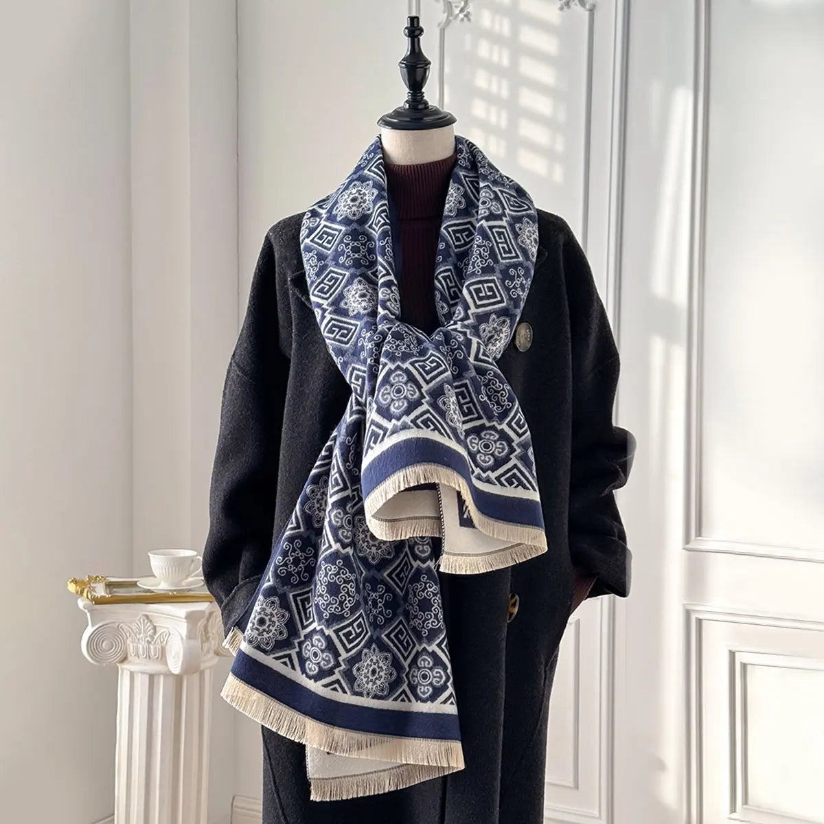 2025 New Brand Women's Fashion Printed Scarf Imitation Cashmere Soft Warm Pashmina Shawl Winter Coldproof Windproof Blanket