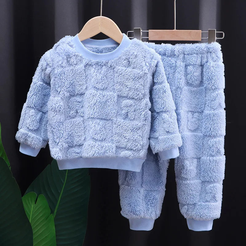 Autumn and Winter Flannel Children's Unisex Plush Thick Warm Lounge/Sleep Wear Set