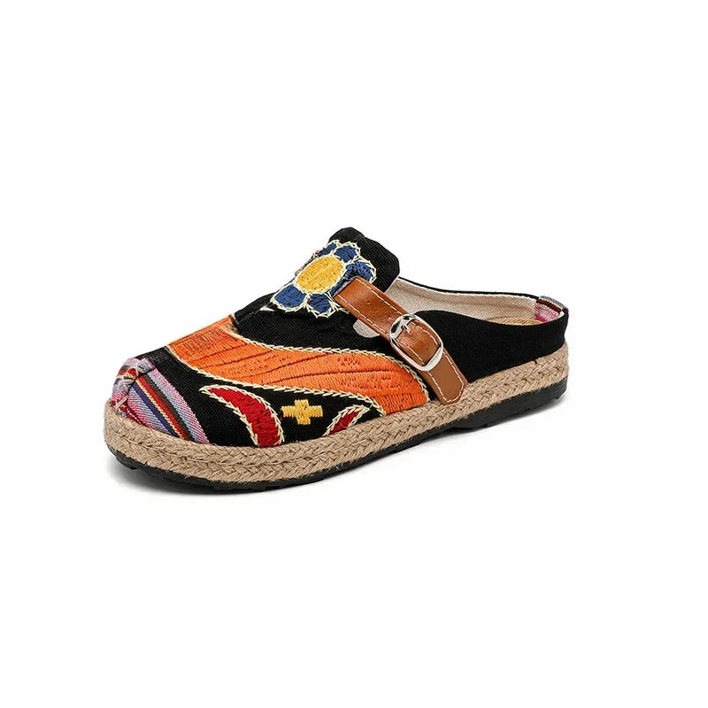 New Women's Embroidered Flat Bottom Casual Element Fabric round Toe Retro Style Comfortable Summer Shoes