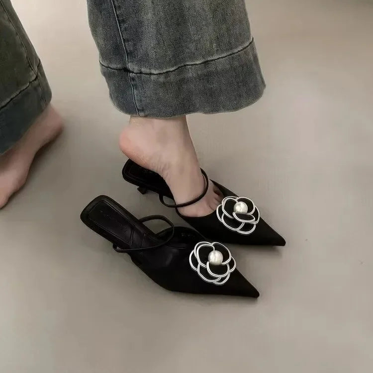 2025 Spring New French Style Elegant Flower Pointed High Heel Pearl Strap Slip On Shoe