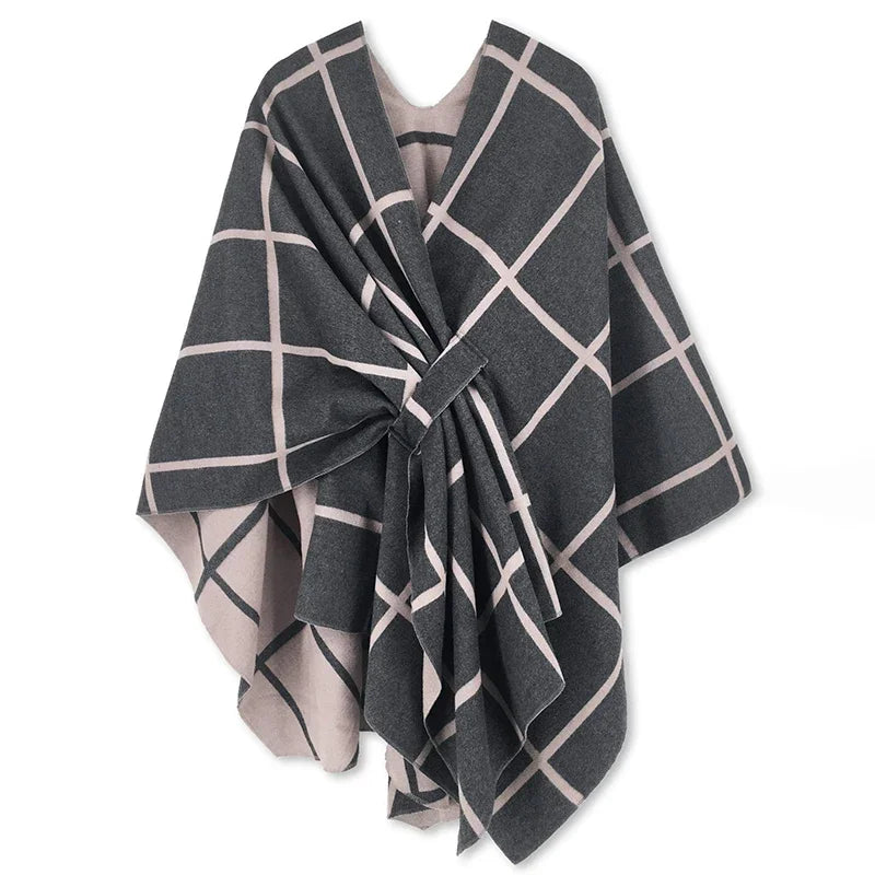New Poncho Luxury Winter Warm And Fashionable Comfortable luxury designer Poncho/Shawl .