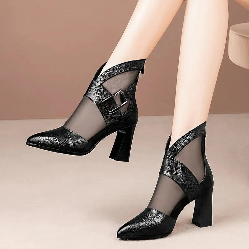 2025 Quality New Versatile Hollow Breathable Mesh Shoe Chunky Heel Shoe/Sandals