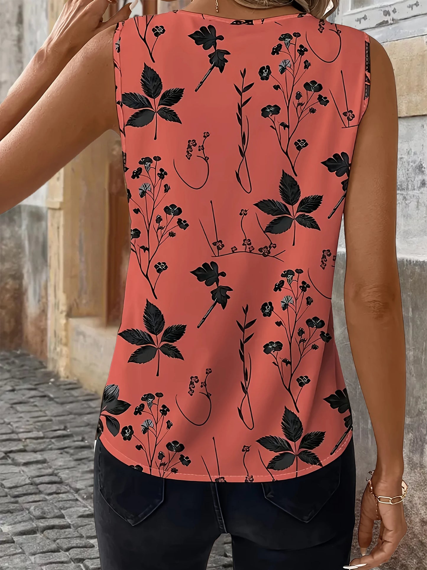Women's Floral Print V-Neck Comfort Fit Plus Size Tank Top - Elegant Summer Fashion. 1x-5x