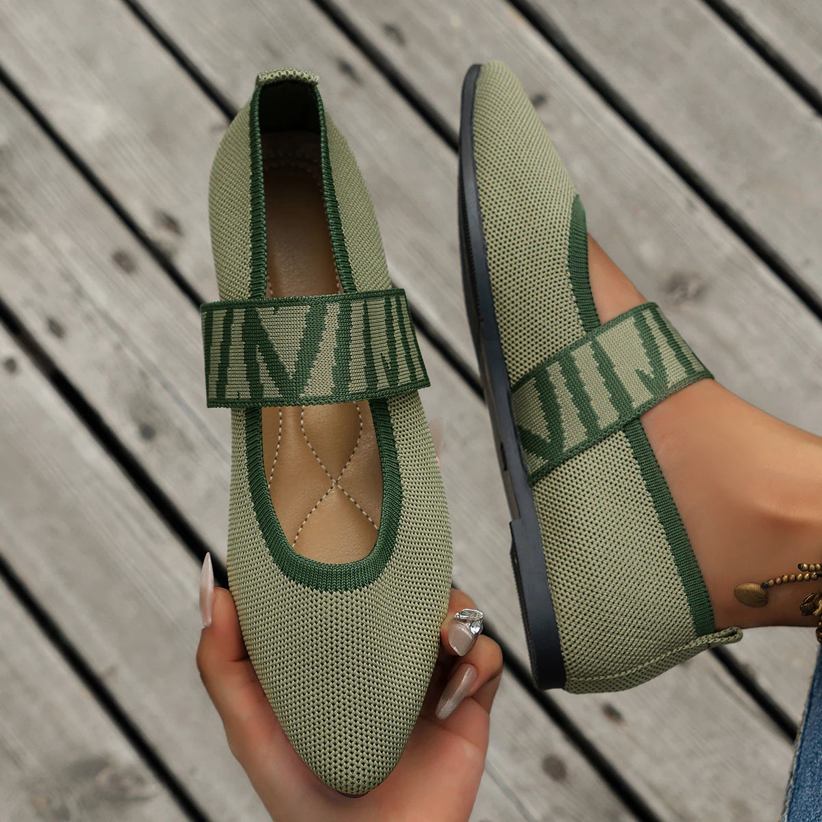 Knitted Color-block Women's Flat Shoes Casual striped straps Pointed Toe Loafers.