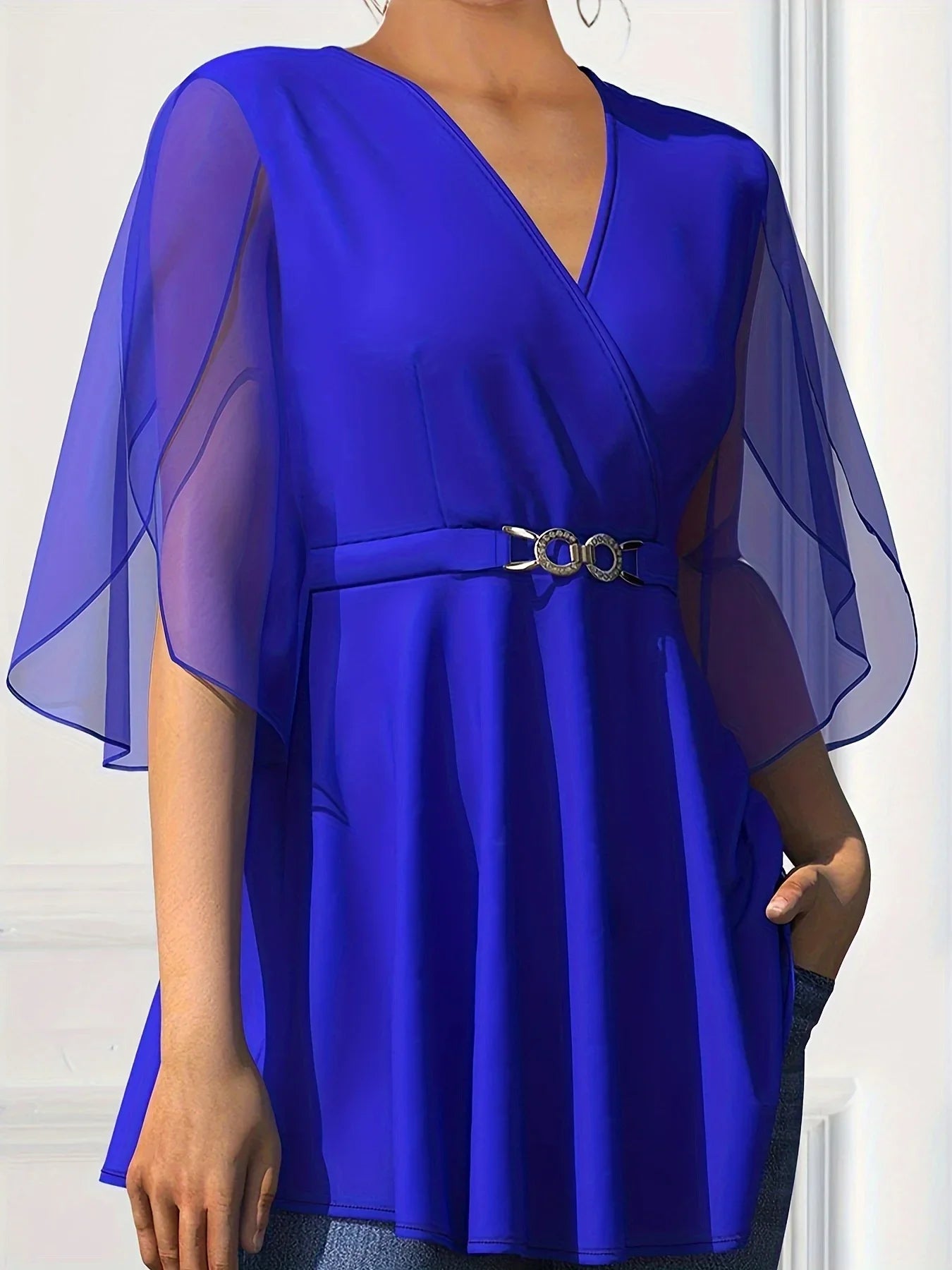 Flare Sleeve Chiffon V-neck Waist Cinched Short Sleeve Casual Blouse.