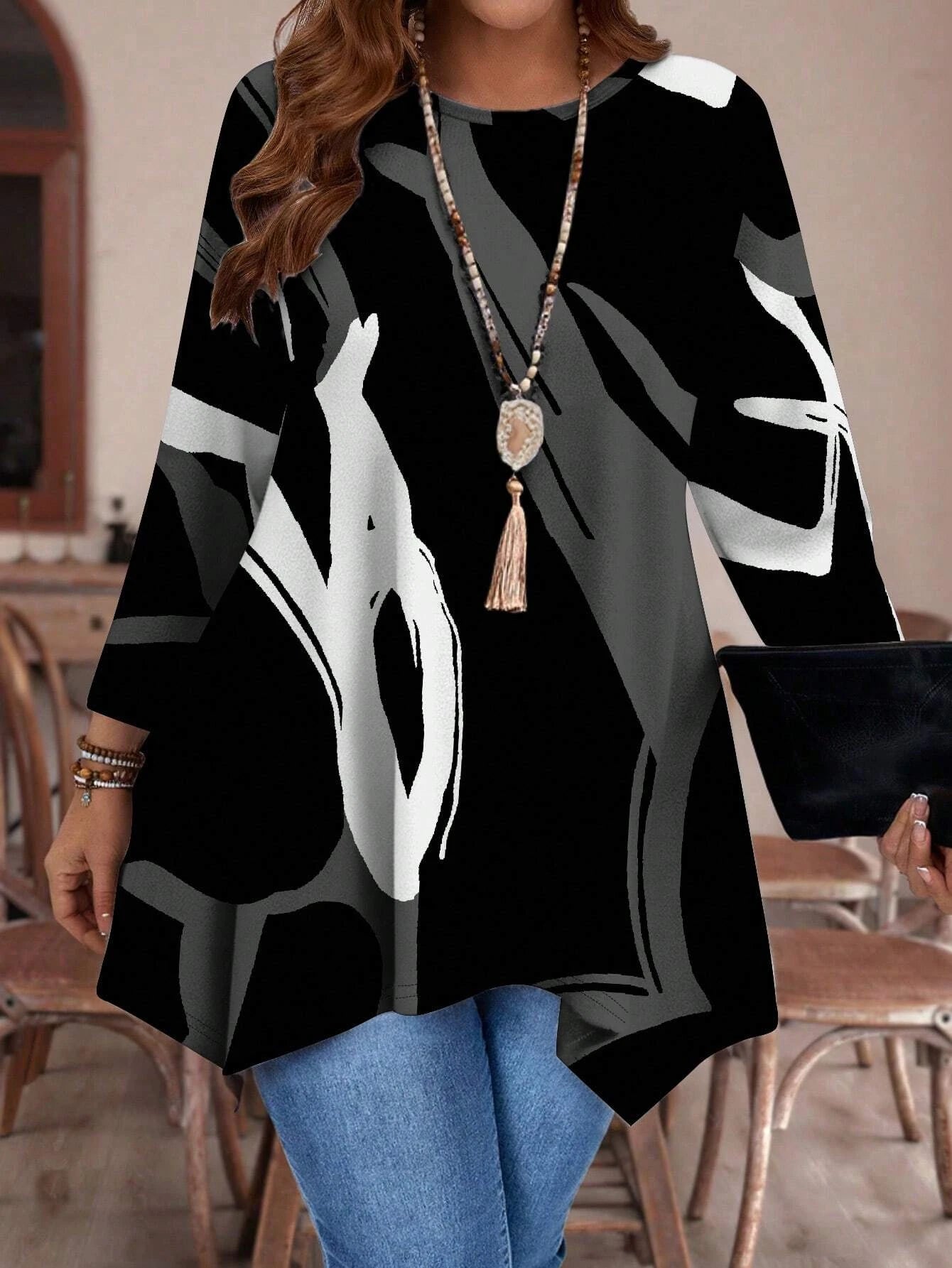 Plus Size Long Sleeve Abstract Print Tunic Top for Women with Asymmetrical Hemline