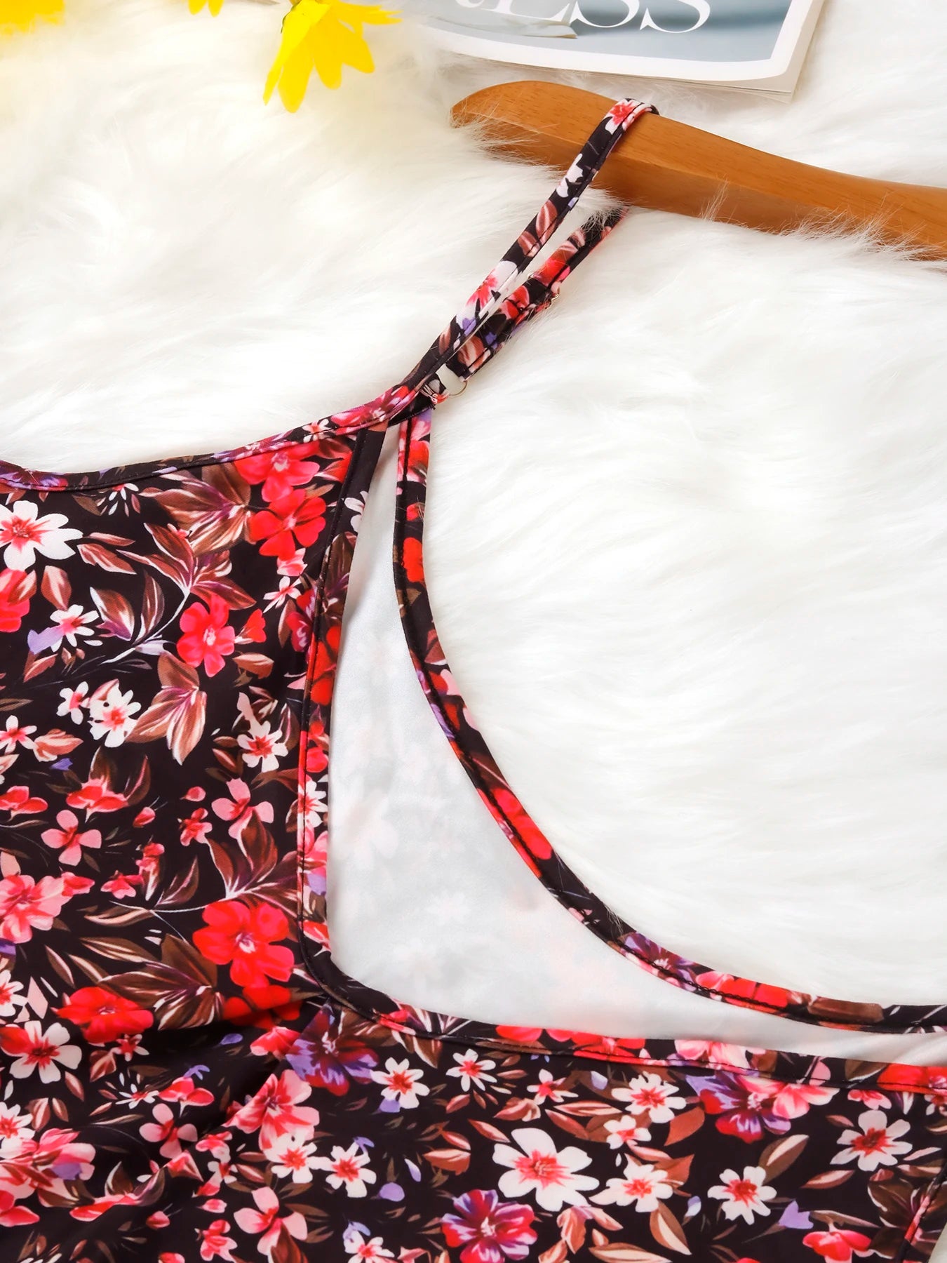 Plus Size Floral Print V-Neck Top Comfortable and Stylish Summer Tank Top for Women