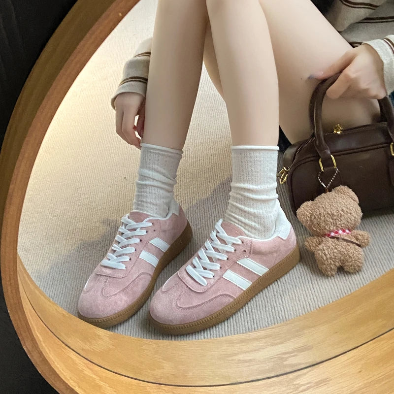 Women Sneakers Fashion Colours Lace-up Vulcanized Shoe Spring Autumn Outdoor Footwear.