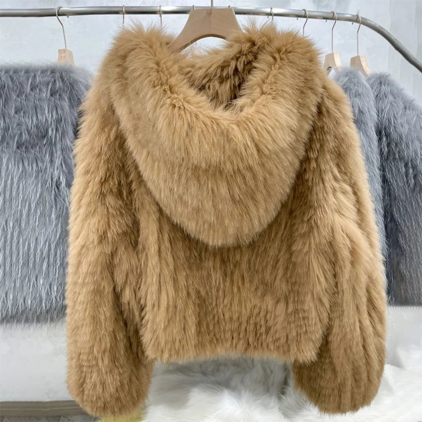 New Winter Real Fur Coat Natural Fox Fur Coat With Hood .