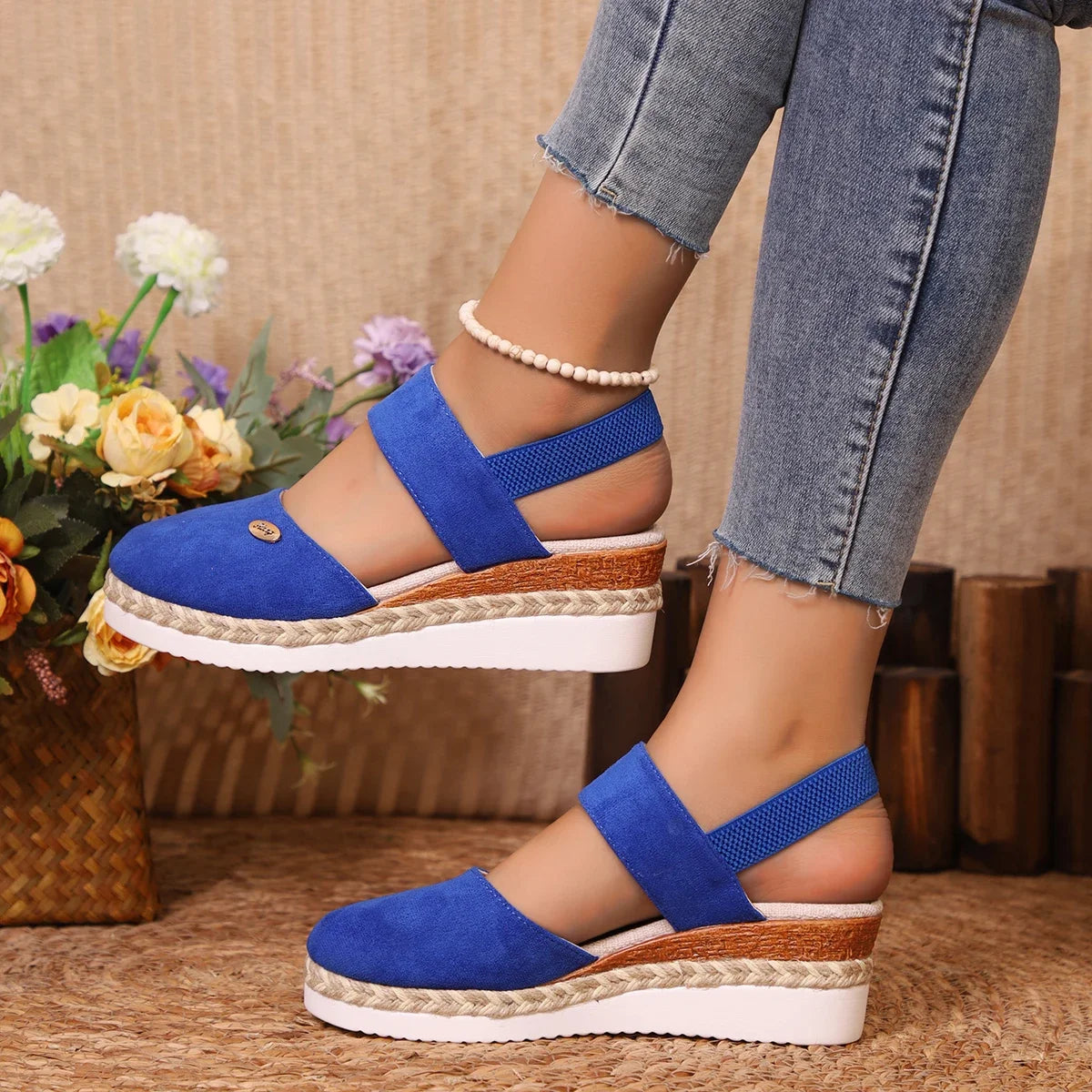 Women High Quality Closed Toe Wedge Comfortable Sandals