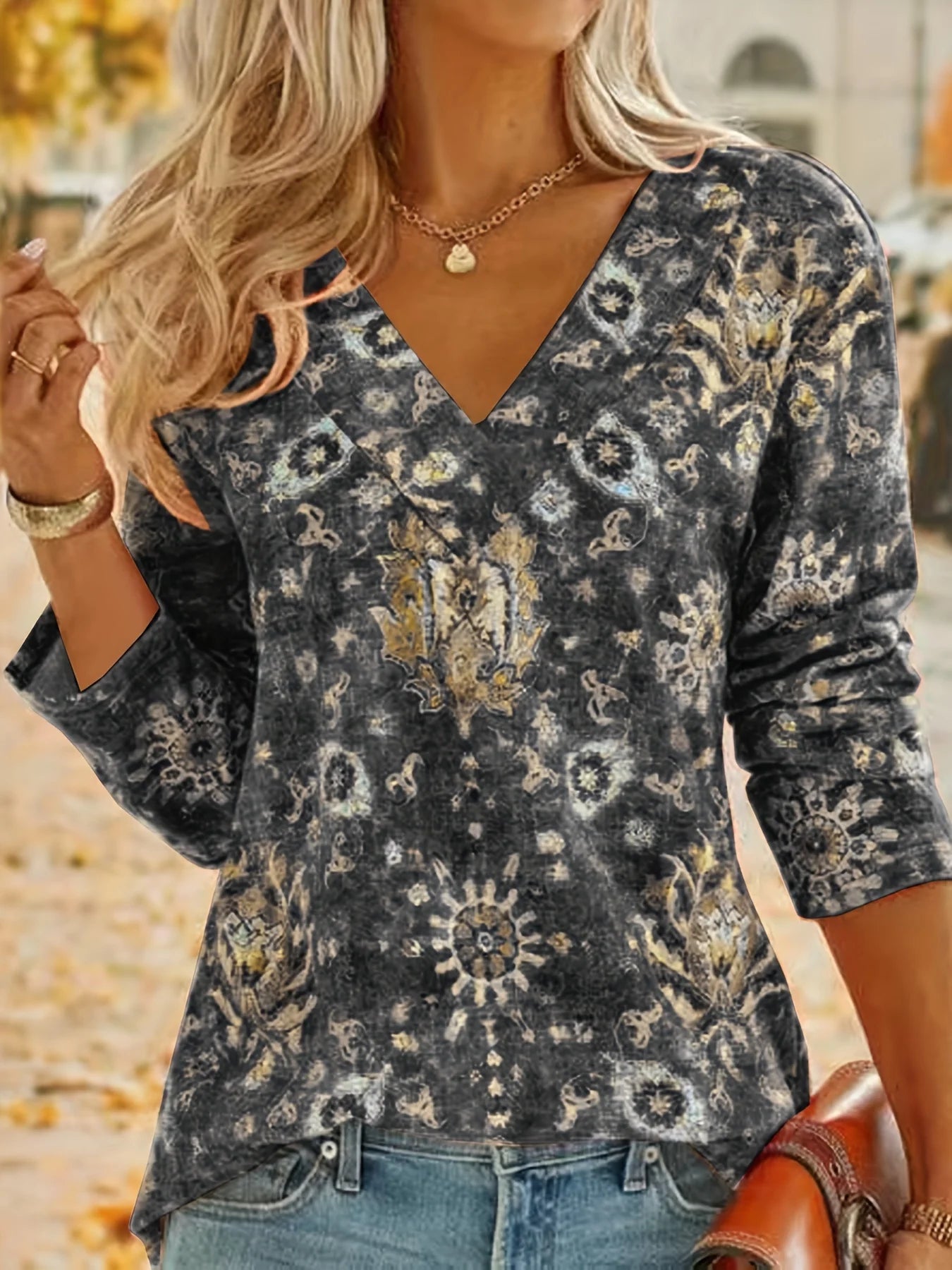 Plus Size Boho Top Floral Print Long Sleeve T-Shirt Casual V Neck Slight Stretch Top
