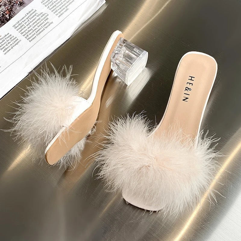 Fashion Women's Summer New Open Toe Plush Faux Fur Chunky Heel Square Toe Sandal