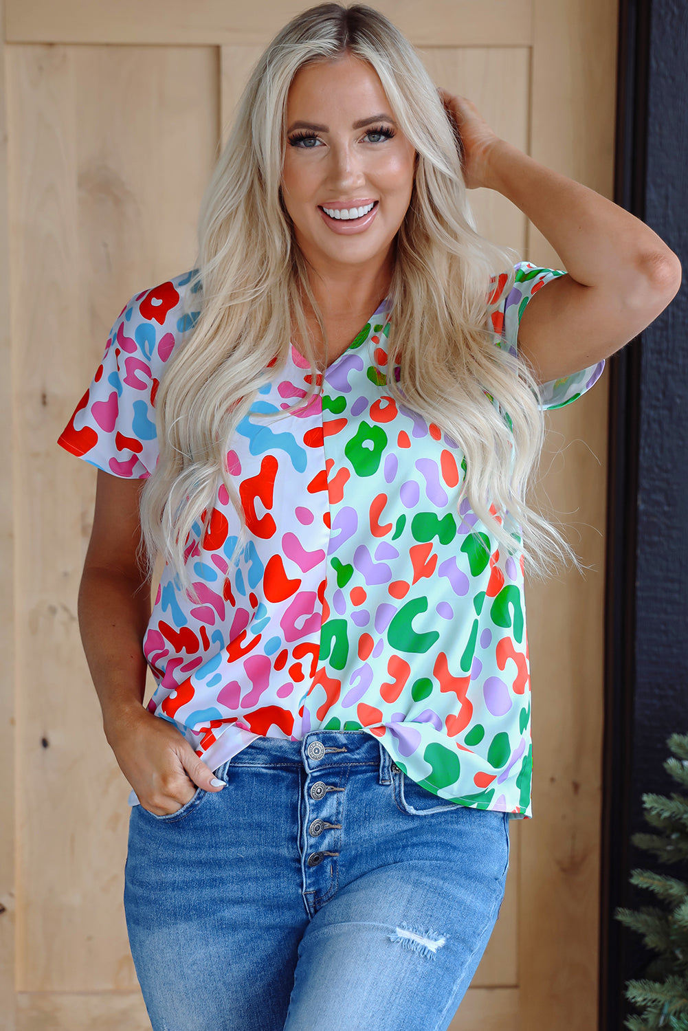 Leopard Contrast Print V-Neck Short Sleeve Blouse