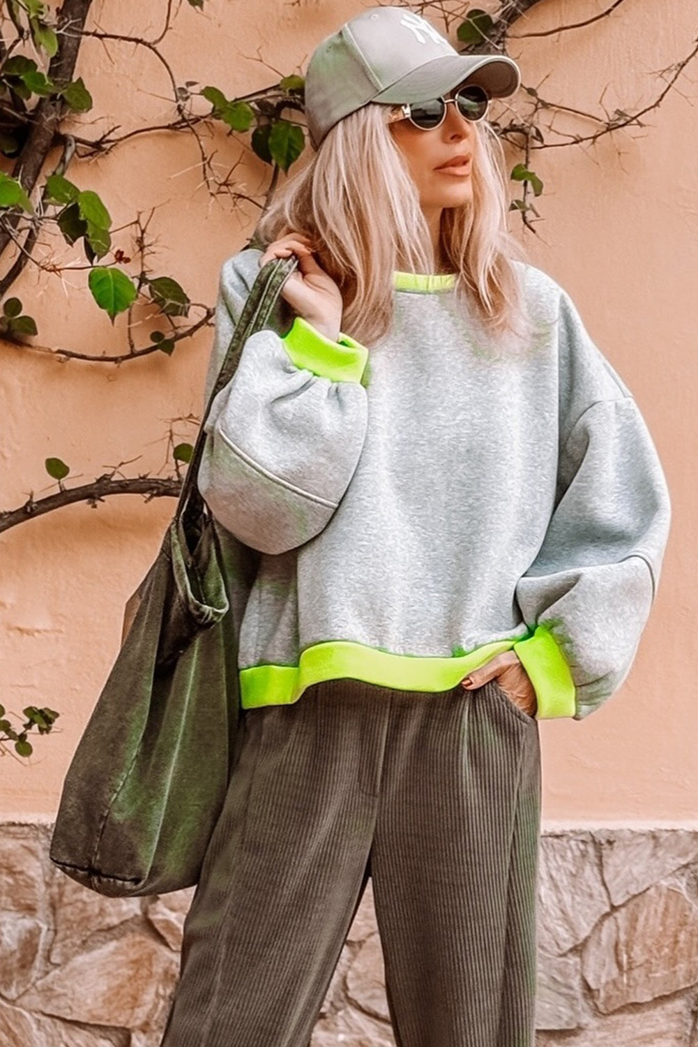 Contrast Banding Patchwork Puff Sleeve Sweatshirt