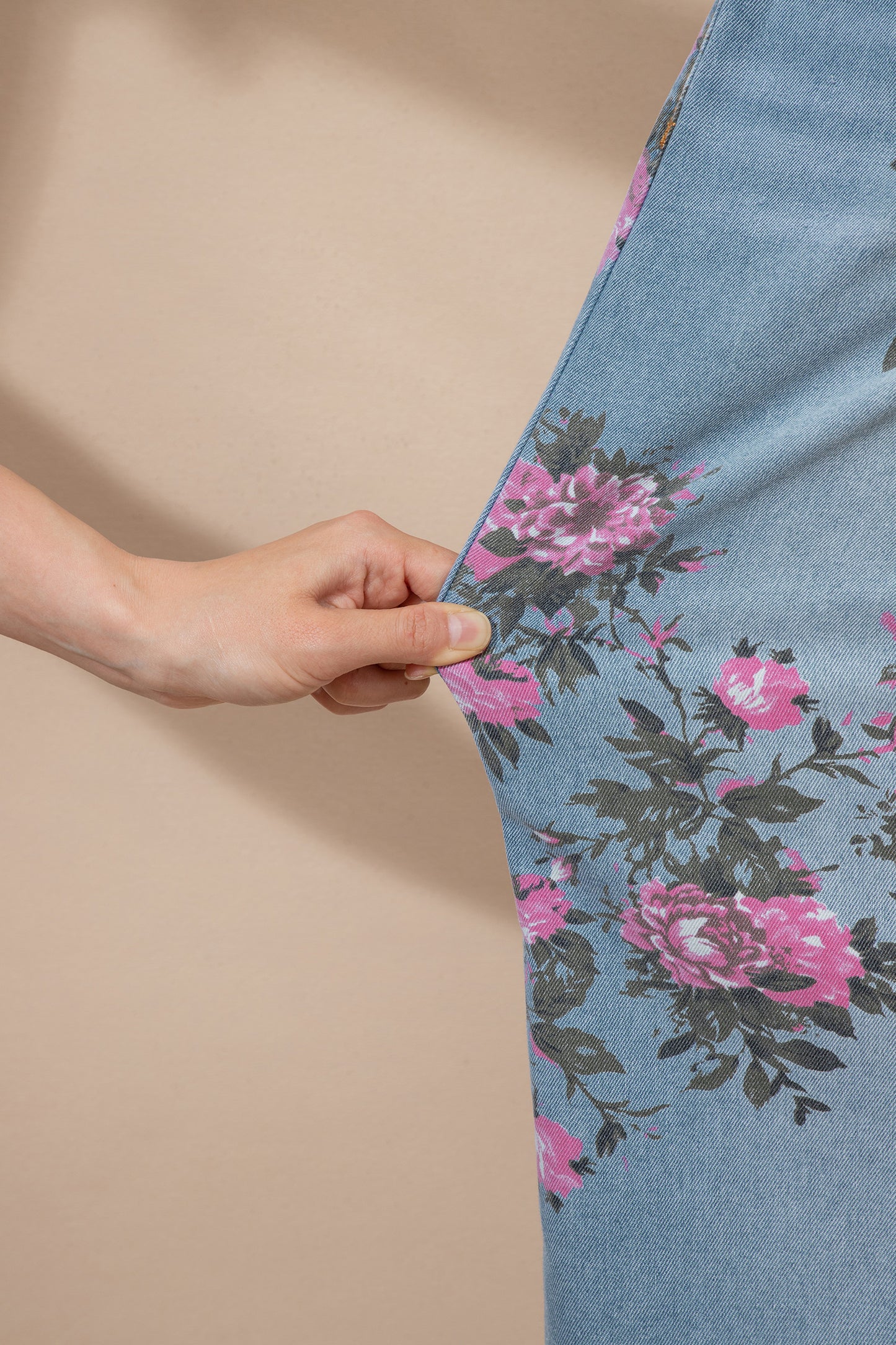 Light Blue Floral Print Cropped Wide Leg Jeans Women Size 4–16