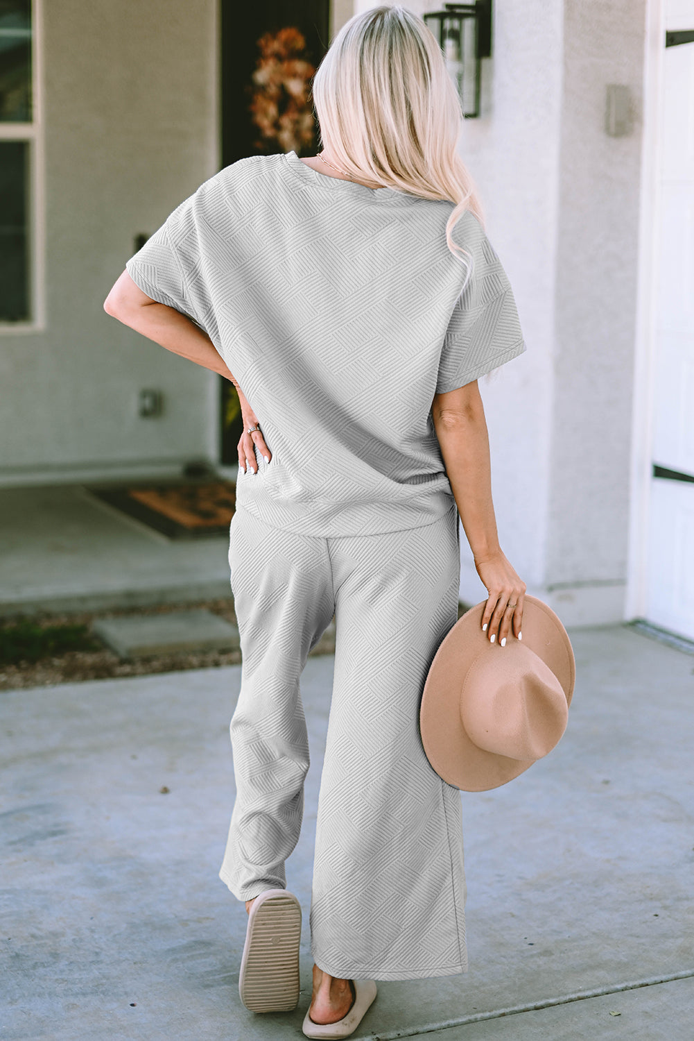 Loose Fit Textured Tee & Drawstring Pants Set Women S–2XL