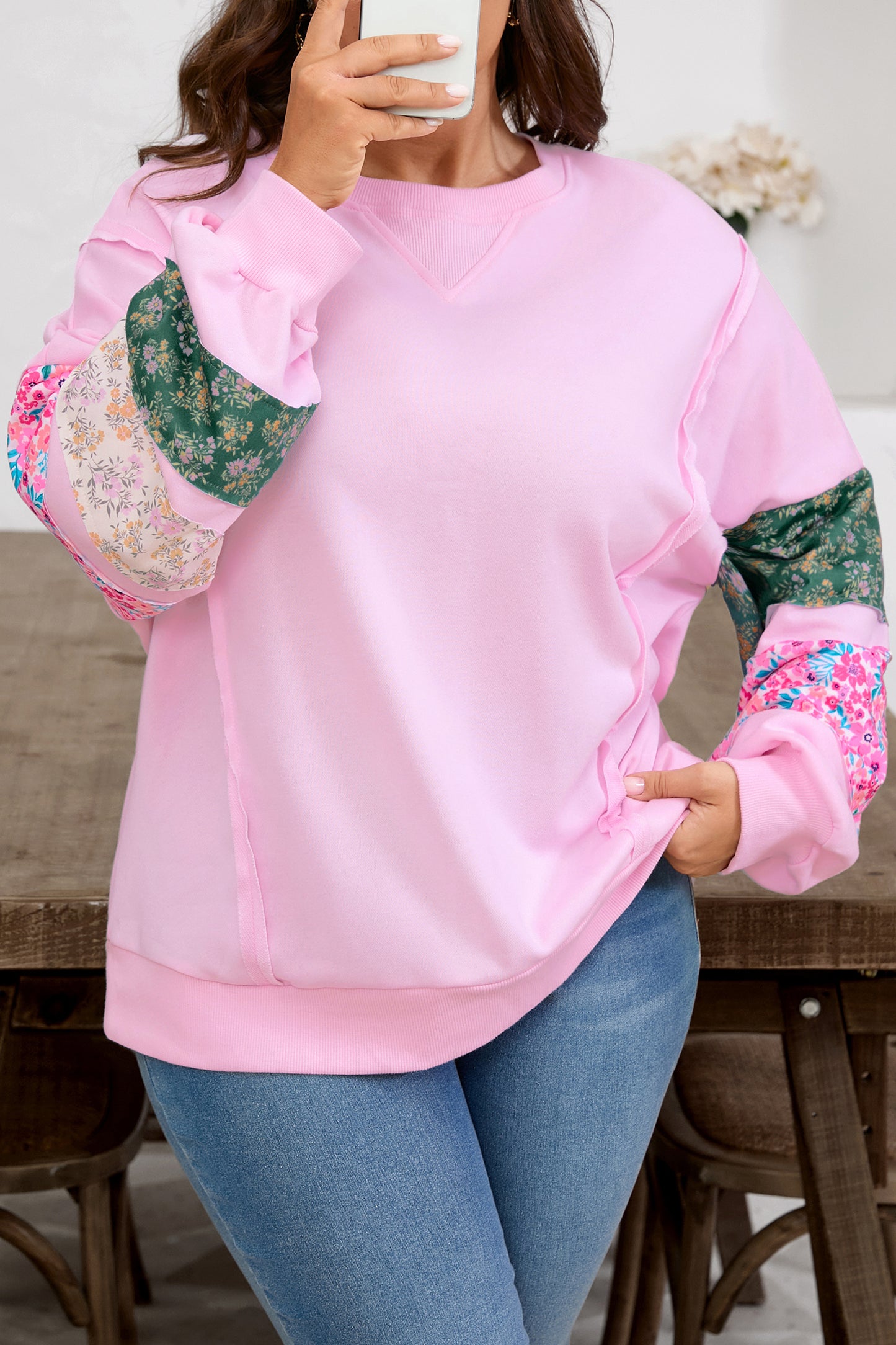 Plus Size Floral Patched Sleeve Ribbed Trim Baggy Sweatshirt