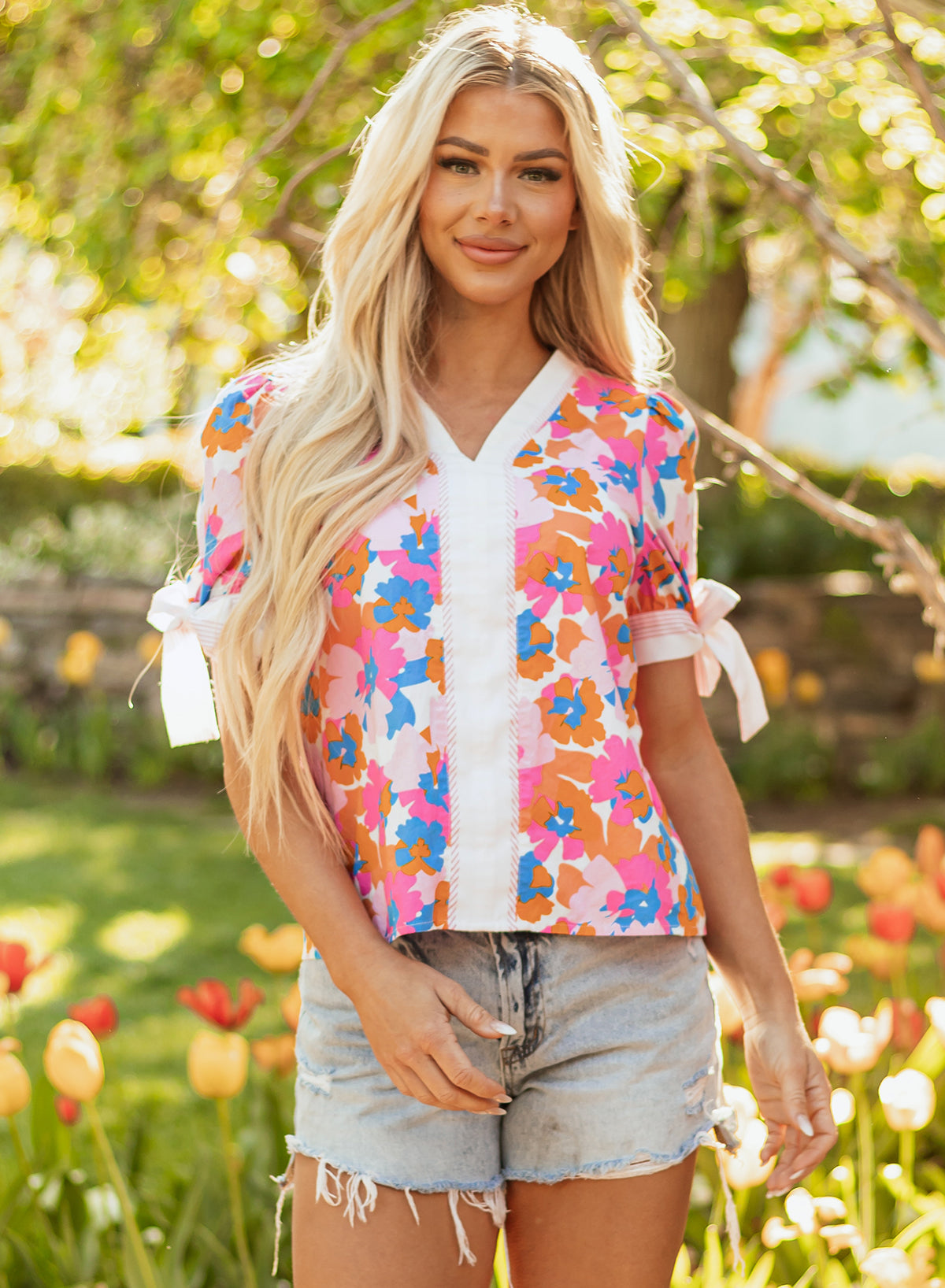 White Floral Colorblock Striped Edge V-Neck Knotted Short Sleeve Blouse – Women's Chic Cotton Top (S–XL)