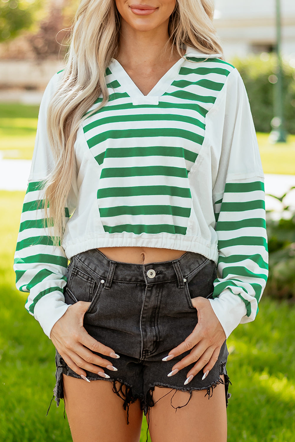 Green Stripe Colorblock Collared V-Neck Cropped Knit Pullover