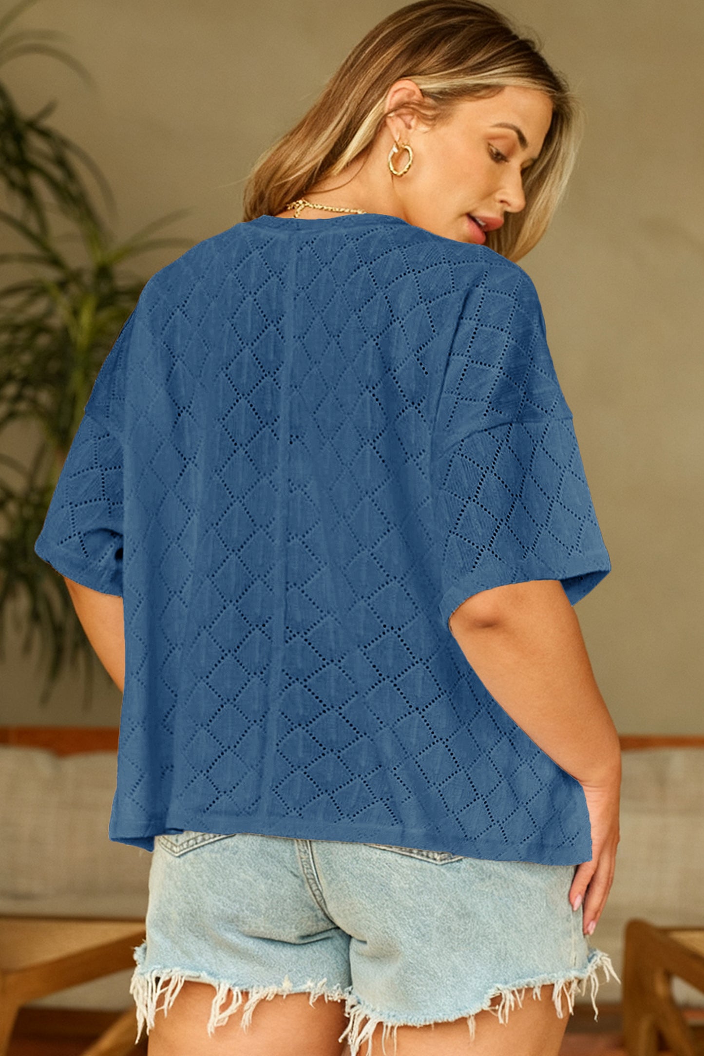 Lightweight Knit V-Neck Short Sleeve Top – Plus Size Black Light Pink Beige Blue L–4X