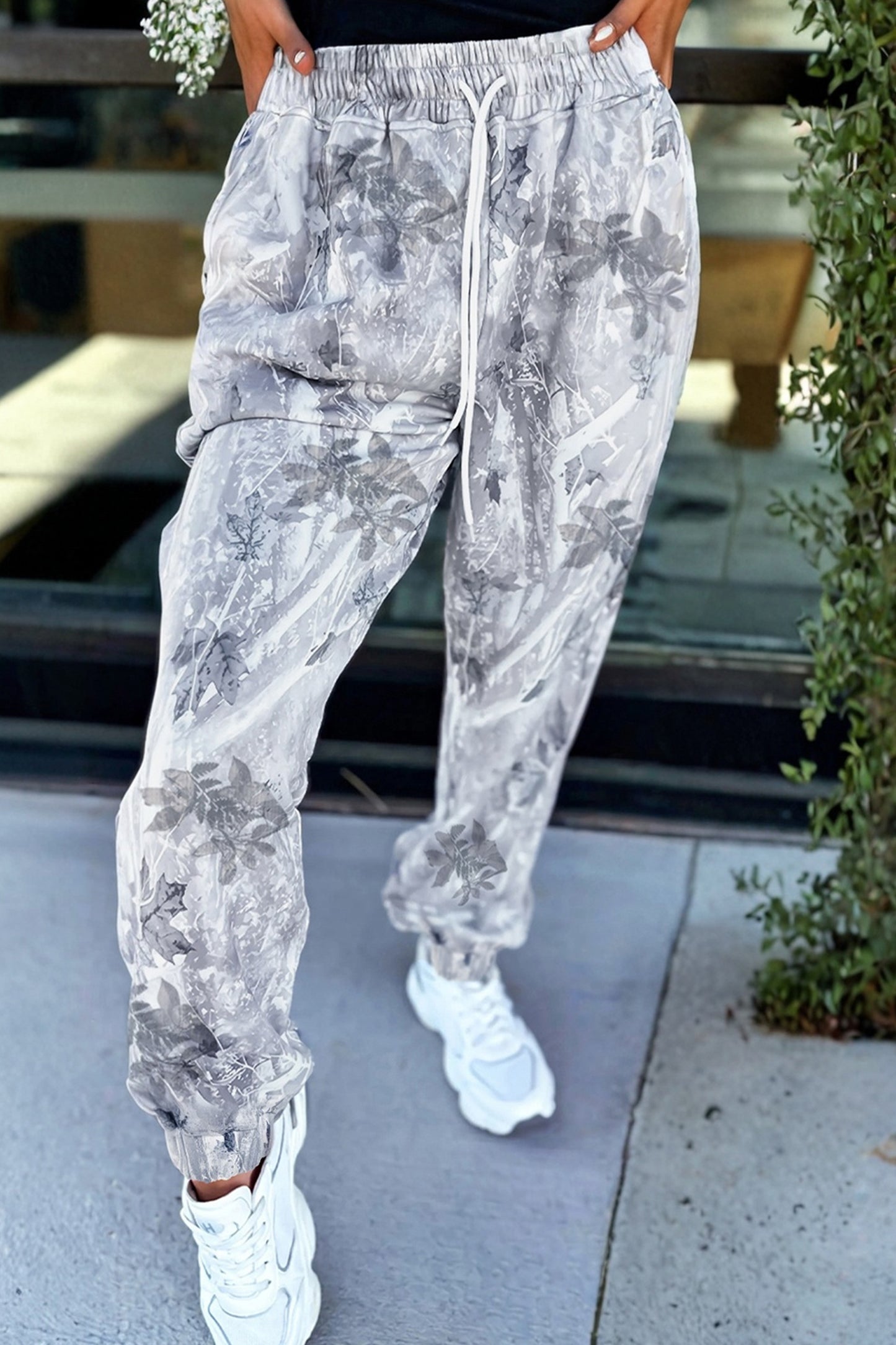 Camo Print Drawstring Elastic Waist Jogger Pants