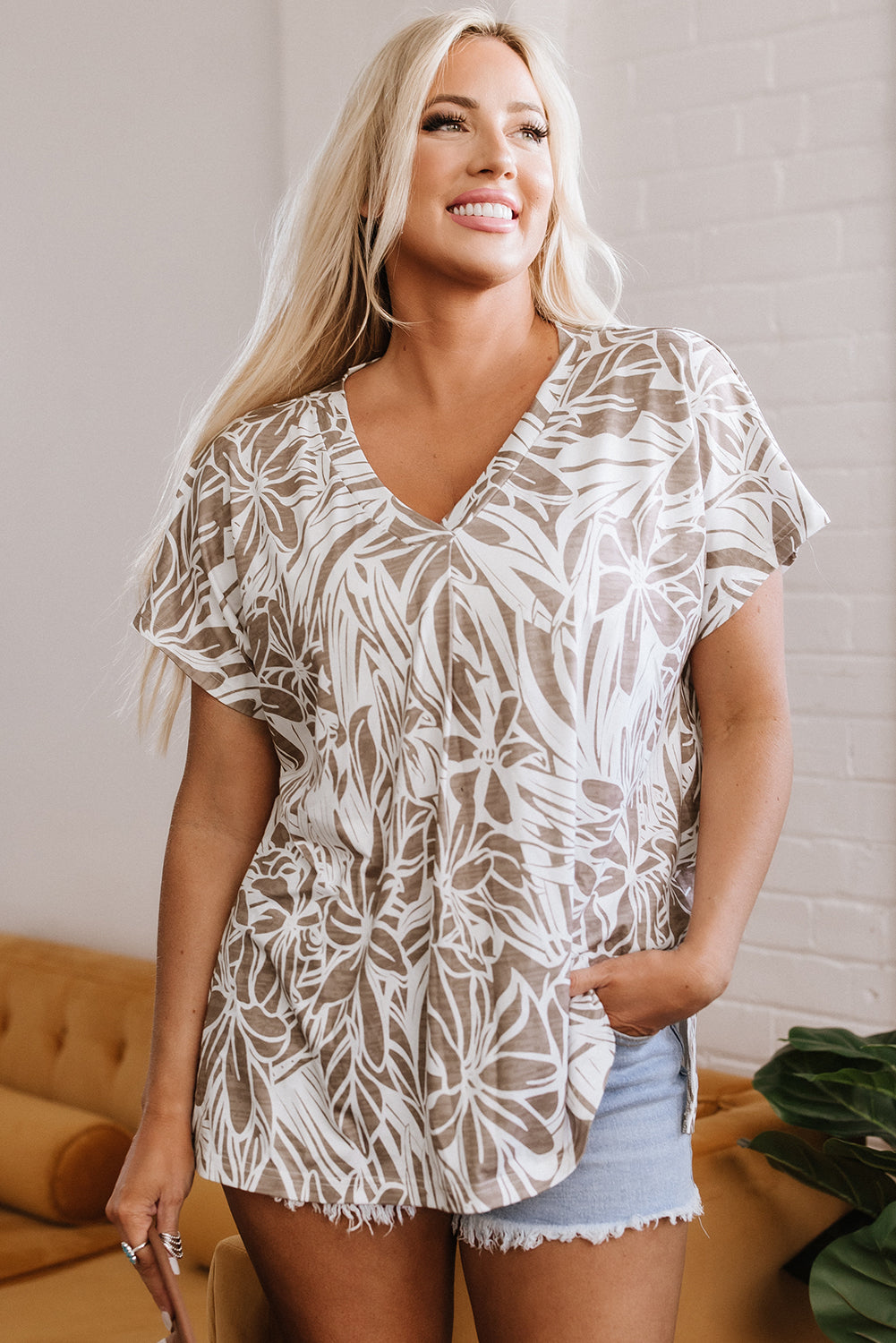 Floral Print V-Neck Short Sleeve Loose Blouse
