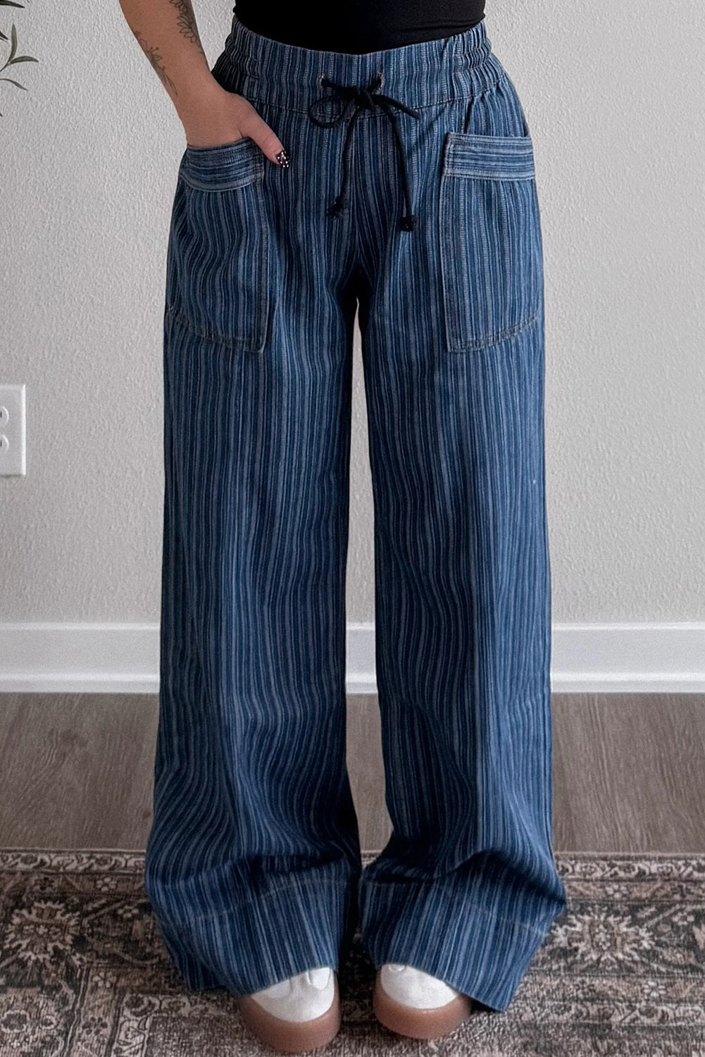 Blue Stripe Contrast Drawstring Pocketed Loose Jeans