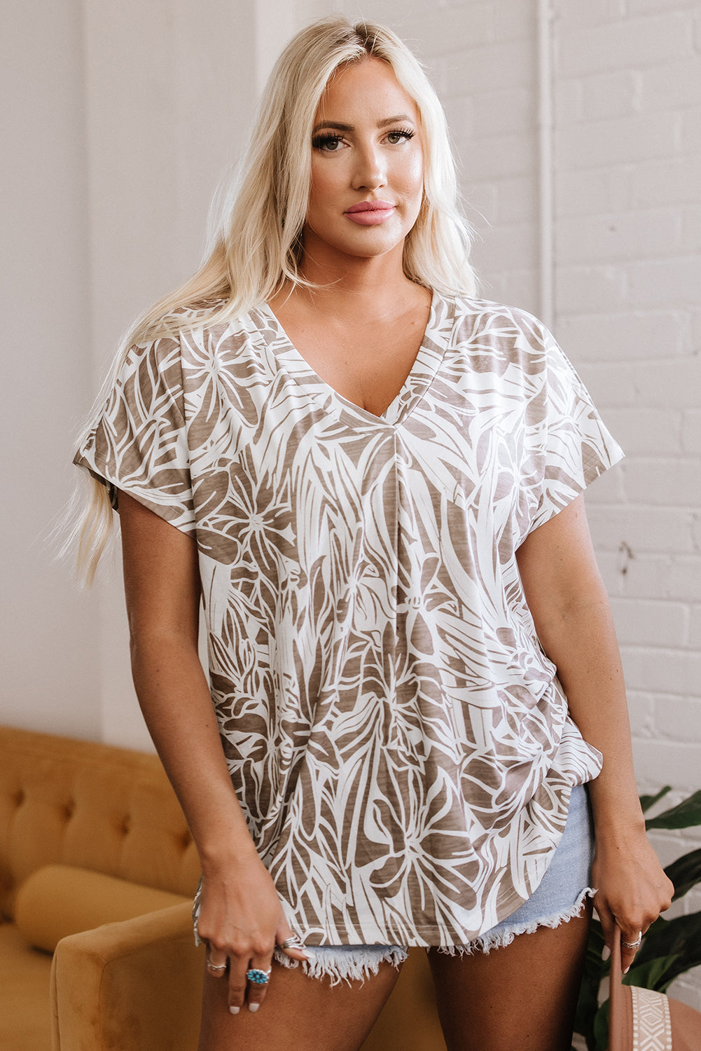 Floral Print V-Neck Short Sleeve Loose Blouse