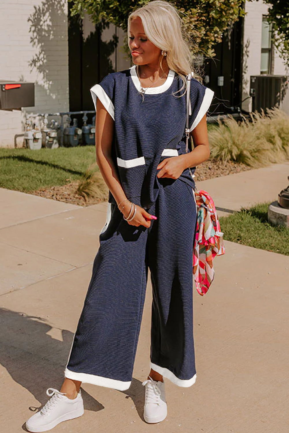 Navy Blue & Black Color Block Pocketed Cap Sleeve Tee Wide Leg Pants Set
