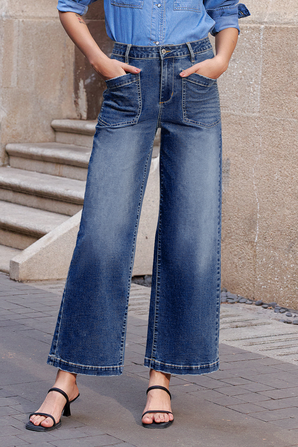 Blue Minimalist Patch Pocket Shift Jeans
