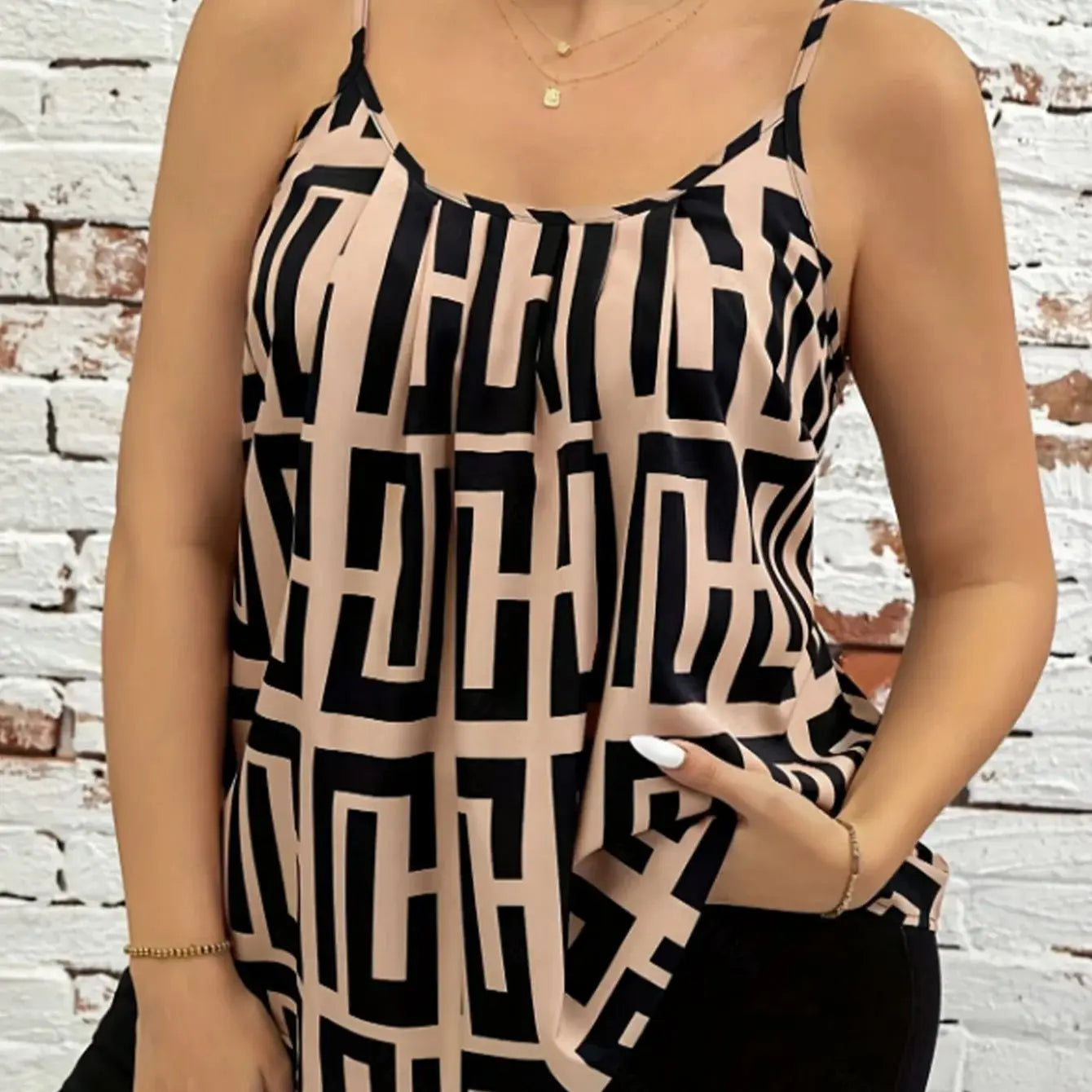 Plus size women's clothing elegant and fashionable contrast printed tops spring, summer and autumn style.  1X-5X