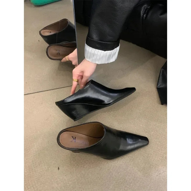 European Soft Leather Slope Heel High Fashion Shoe