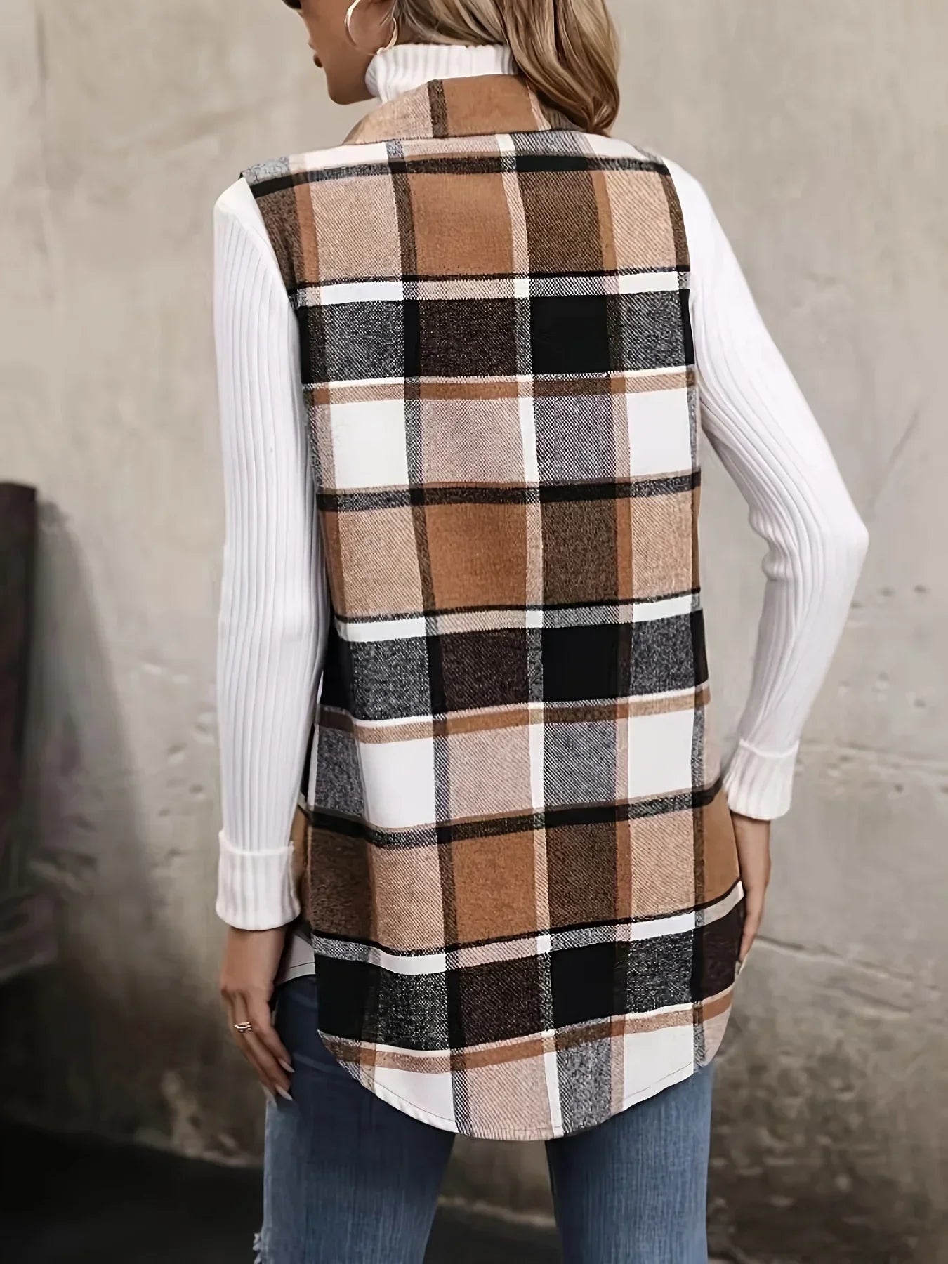 Women Plus Size 1XL-5XL Plaid Print Sleeveless Thick Thermal Vest Women Outwear.  1X-5X