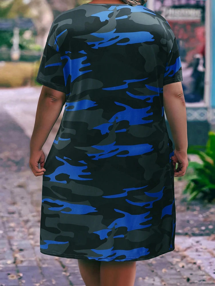 Plus size V-neck camouflage print pocket Loose fit short-sleeved dress