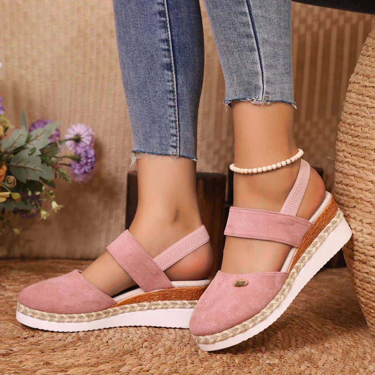 Women High Quality Closed Toe Wedge Comfortable Sandals