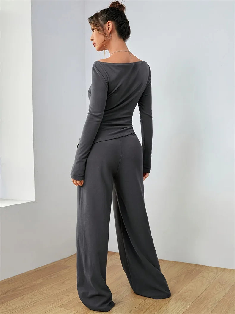 Relaxed Women's Two-Piece Wide-Leg Pant Set Soft And Comfortable Style.