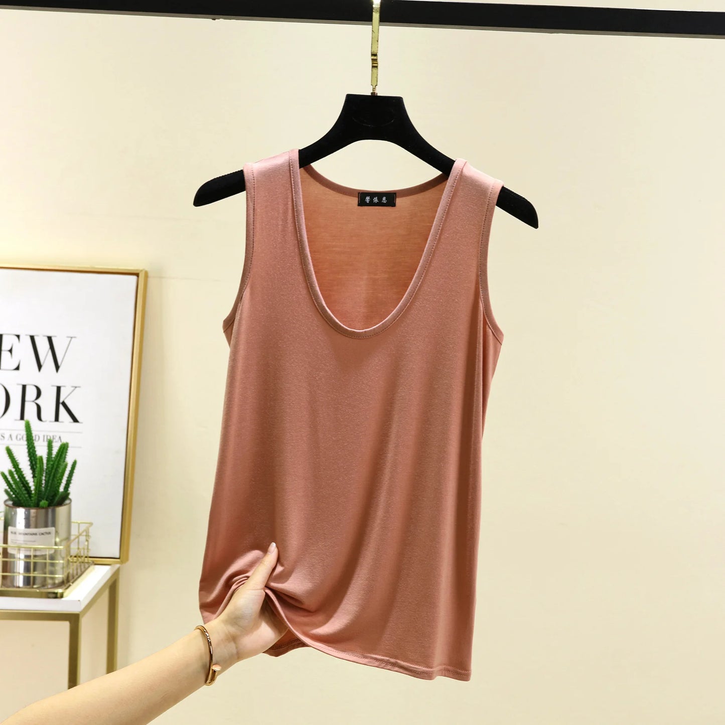 Plus size Women's tank Tops U-Neck Summer Loose Tee