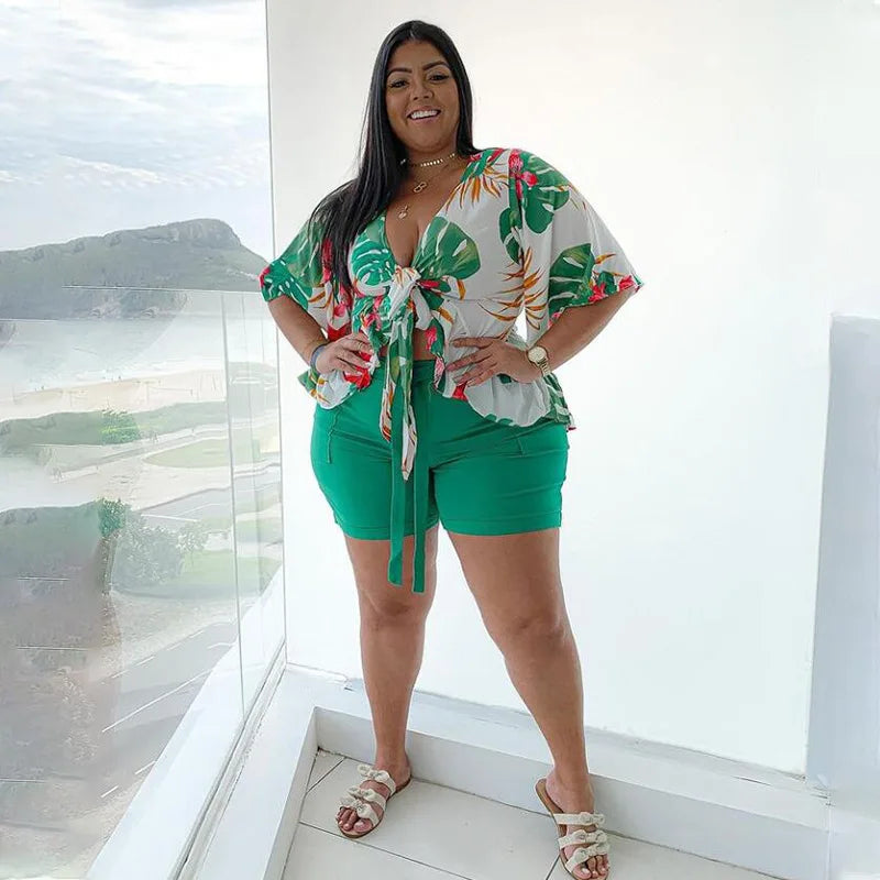 Curvy Size Comfortable Floral Print Two Piece Short Set.