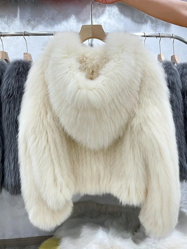 New Winter Real Fur Coat Natural Fox Fur Coat With Hood .