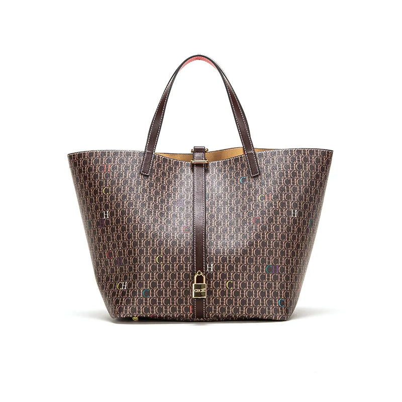 Monogrammed Designed Classic Style Small Metal Accessories Exquisite Workmanship Large Capacity Bag