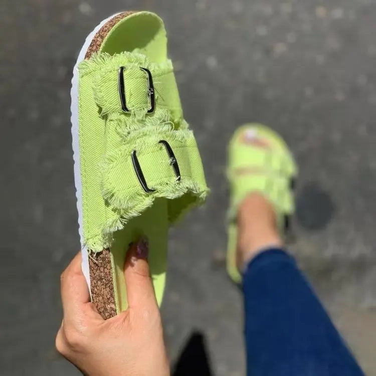 2025 Summer Women Fashion Designer Female Canvas Metal Buckle Flat Soft Sole Sandals.